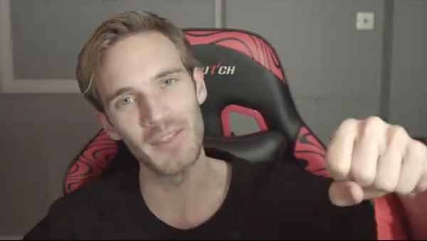 PewDiePie's brofist - Sputnik International