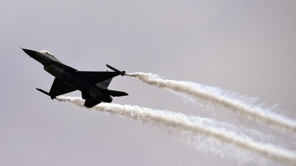 A Pakistani F-16 fighter - Sputnik International