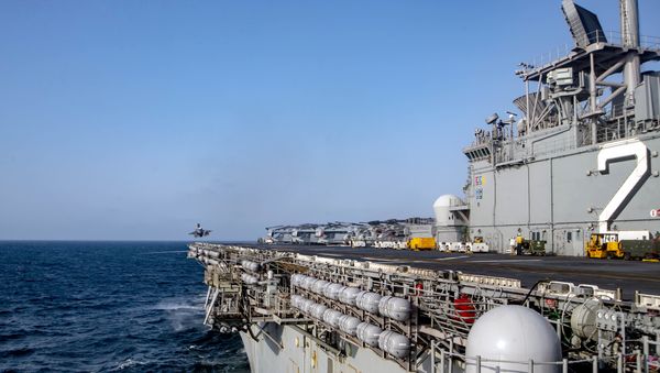 An F-35B Lightning II with Marine Fighter Attack Squadron 211, 13th Marine Expeditionary Unit (MEU), launches from the flight deck of Wasp-class amphibious assault ship - Sputnik International