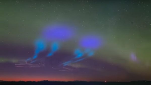 NASA's AZURE Rocket Launch (screenshot from time-lapse) NASA's AZURE Rocket Launch (screenshot from time-lapse) - Sputnik International