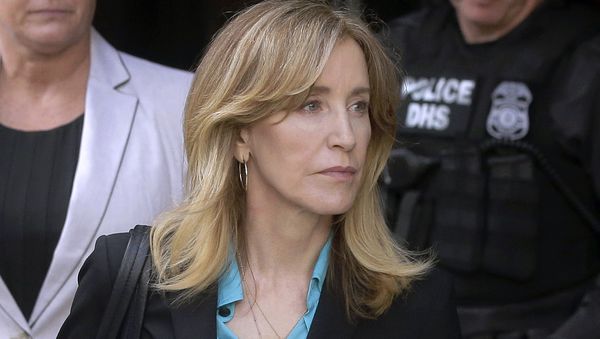 Felicity Huffman - Sputnik International