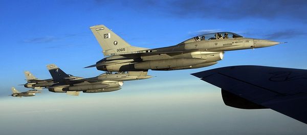 F-16 Fighting Falcons from the Pakistan Air Force F-16 Fighting Falcons from the Pakistan Air Force - Sputnik International