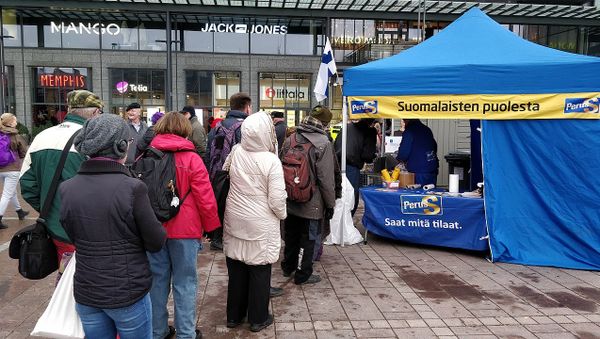 Finns party in Helsinki - Sputnik International