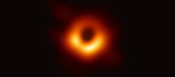 First ever photo of black hole revealed - Sputnik International