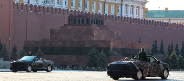 Aurus Cabriolet at the Red Square, Moscow Aurus Cabriolet at the Red Square, Moscow - Sputnik International