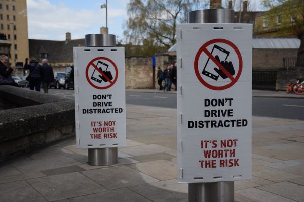 'Don't Drive Distracted' billboard - Sputnik International