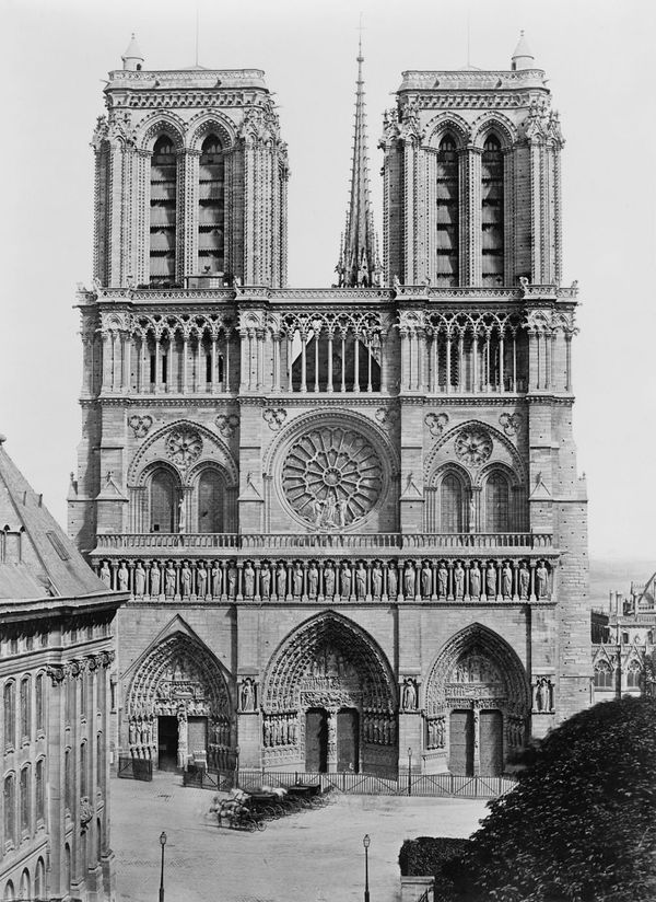 Facade of Notre-Dame de Paris between 1851 and 1870 - Sputnik International