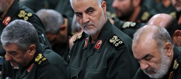 A handout picture released on September 18, 2016 by the official website of the Centre for Preserving and Publishing the Works of Iran's supreme leader Ayatollah Ali Khamenei shows the Quds Force commander Major General, Qassem Suleimani (C), attending a meeting of Revolutionary Guard's commanders in Tehran A handout picture released on September 18, 2016 by the official website of the Centre for Preserving and Publishing the Works of Iran's supreme leader Ayatollah Ali Khamenei shows the Quds Force commander Major General, Qassem Suleimani (C), attending a meeting of Revolutionary Guard's commanders in Tehran - Sputnik International