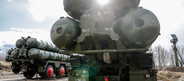 Russian S-400 Triumph missile system launchers are pictured during combat duty at an air defence unit of the Baltic fleet in Kaliningrad region, Russia - Sputnik International