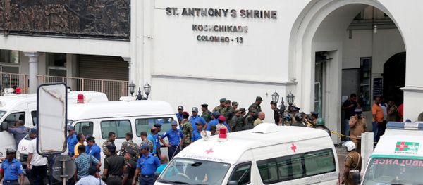 Sri Lankan military officials stand guard in front of the St. Anthony's Shrine, Kochchikade church after an explosion in Colombo, Sri Lanka April 21, 2019. Sri Lankan military officials stand guard in front of the St. Anthony's Shrine, Kochchikade church after an explosion in Colombo, Sri Lanka April 21, 2019. - Sputnik International