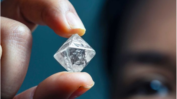 Rare, white diamond - Sputnik International