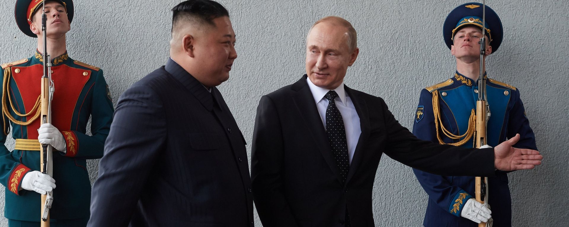 Russian President Vladimir Putin and North Korean leader Kim Jong-un meet in Vladivostok on 25 April, 2019 Russian President Vladimir Putin and North Korean leader Kim Jong-un meet in Vladivostok on 25 April, 2019 - Sputnik International, 1920, 12.09.2023
