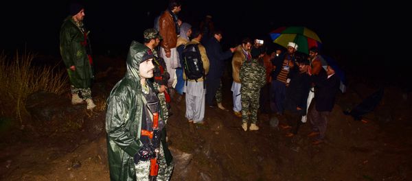 Pakistani soldiers and media personnel gather at the site where the Indian Air Force (IAF) strike launched on a Jaish-e-Mohammad (JeM) camp at Balakot on February 26, 2019. India said on February 26, 2019, it had launched air strikes against militant camps in Pakistan’s territory, triggering international concern over a dangerous escalation between the nuclear-armed rivals Pakistani soldiers and media personnel gather at the site where the Indian Air Force (IAF) strike launched on a Jaish-e-Mohammad (JeM) camp at Balakot on February 26, 2019. India said on February 26, 2019, it had launched air strikes against militant camps in Pakistan’s territory, triggering international concern over a dangerous escalation between the nuclear-armed rivals - Sputnik International