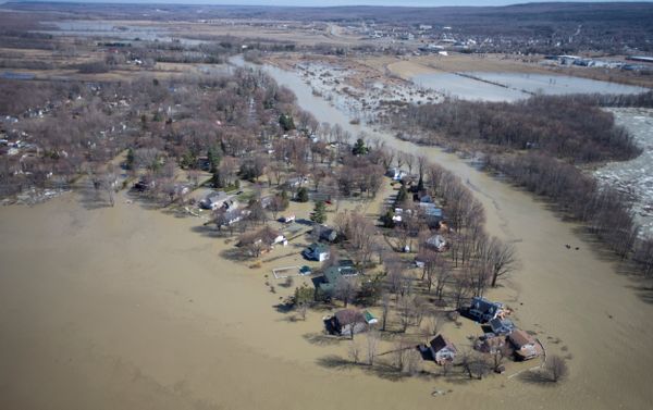 A view from a Canadian Forces helicopter shows the flooded region of Rigaud, Quebec, Canada April 21, 2019 A view from a Canadian Forces helicopter shows the flooded region of Rigaud, Quebec, Canada April 21, 2019 - Sputnik International