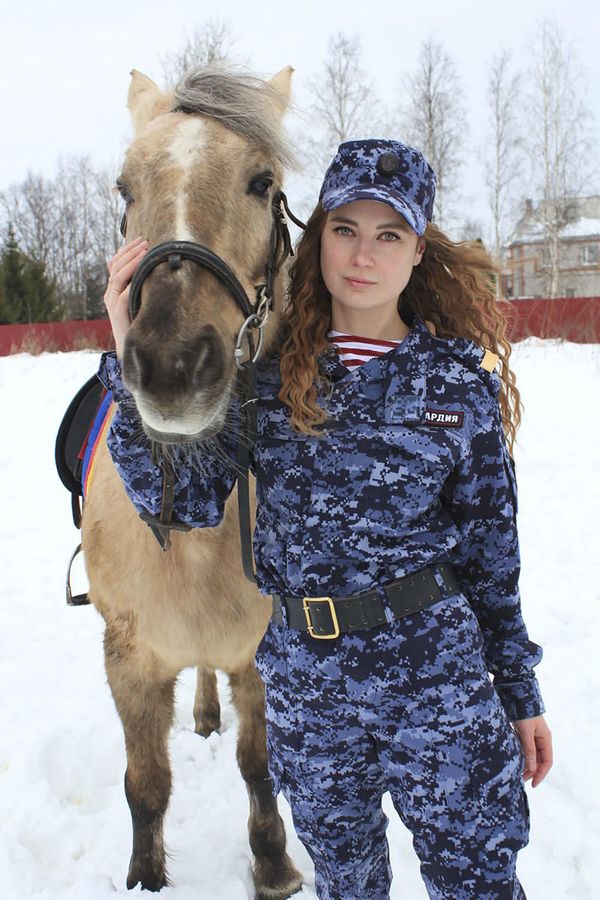 Women-at-Arms: See Stunning Beauties of Russian Police Forces - Sputnik International