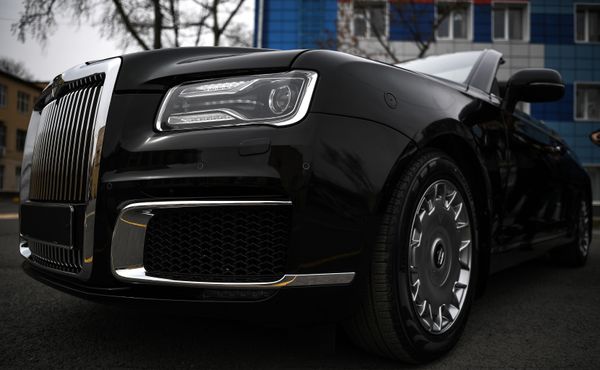 Cruisin' With the Top Down: Luxurious Aurus Senat Convertible Cruisin' With the Top Down: Luxurious Aurus Senat Convertible - Sputnik International