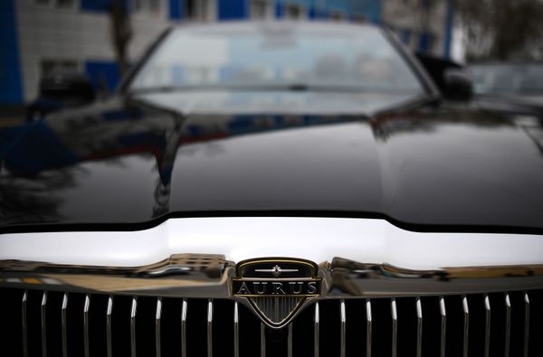 Cruisin' With the Top Down: Luxurious Aurus Senat Convertible Cruisin' With the Top Down: Luxurious Aurus Senat Convertible - Sputnik International