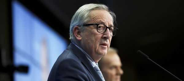 European Commission President Jean-Claude Juncker, left, and European Council President Donald Tusk European Commission President Jean-Claude Juncker, left, and European Council President Donald Tusk - Sputnik International