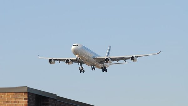 Air France Airbus A340-313X F-GLZH - Sputnik International
