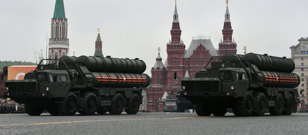 The S-400 missile systems during a military parade in Moscow on 9 May, 2019 - Sputnik International