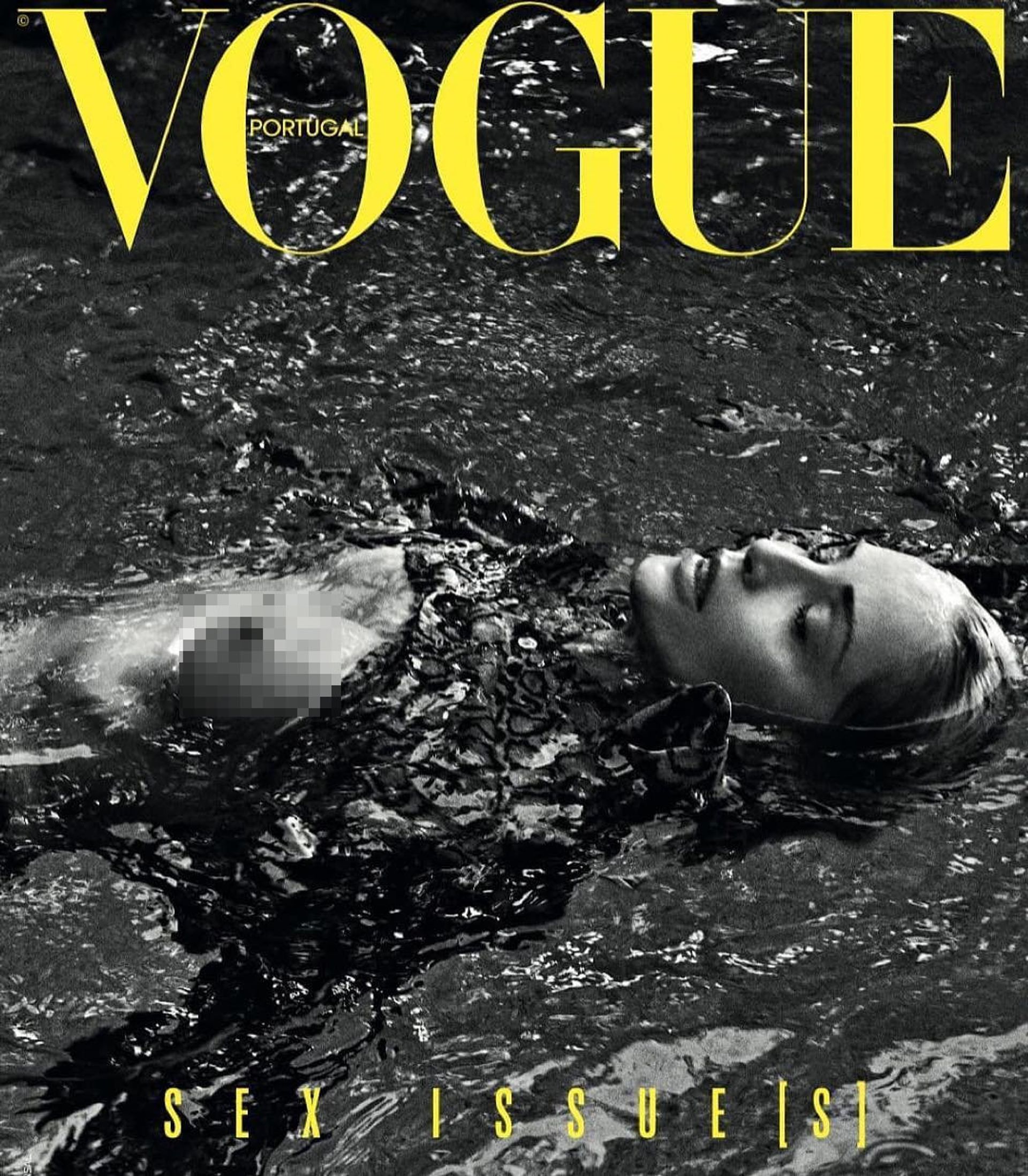 Sharon Stone Claims Cosmetic Surgeon Gave Her ‘Better Boobs to Go With Her Hip Size' Without Consent Sharon Stone Claims Cosmetic Surgeon Gave Her ‘Better Boobs to Go With Her Hip Size' Without Consent - Sputnik International, 1920, 30.03.2021