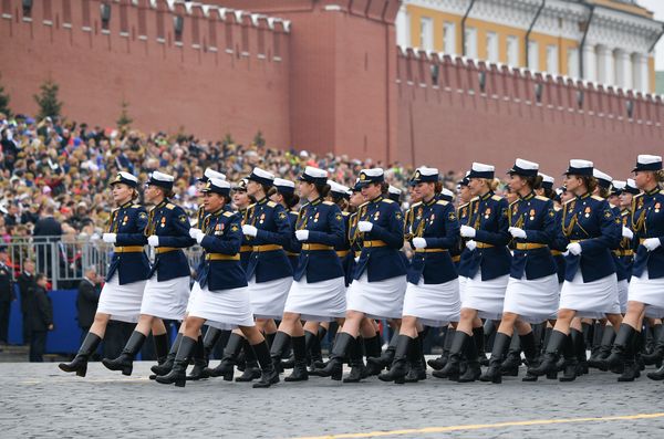 Female service members of the Zhukov Air and Space Defence Academy during the Victory Day Parade in Moscow on 9 May, 2019  - Sputnik International