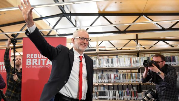 Jeremy Corbyn launches Labour's European election campaign - Sputnik International