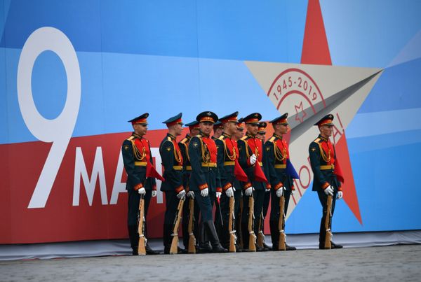 A Guard of Honor Personnel Before the Victory Day Parade at the Red Square in Moscow A Guard of Honor Personnel Before the Victory Day Parade at the Red Square in Moscow - Sputnik International