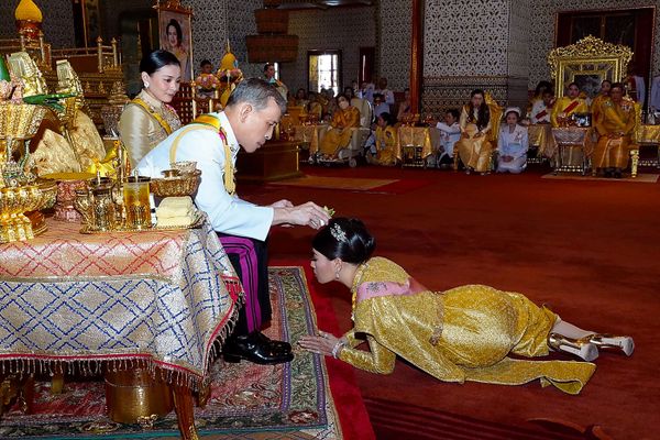 Thailand's King Maha Vajiralongkorn and his Daughter Princess Sirivannavari Nariratana Thailand's King Maha Vajiralongkorn and his Daughter Princess Sirivannavari Nariratana - Sputnik International