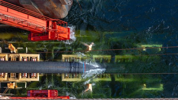 Nord Stream 2 pipeline being laid. - Sputnik International