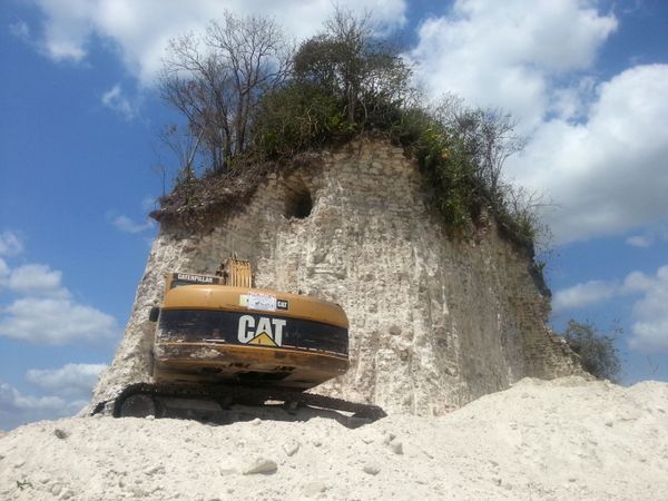 Mayan Temple in Northern Belize Mayan Temple in Northern Belize - Sputnik International
