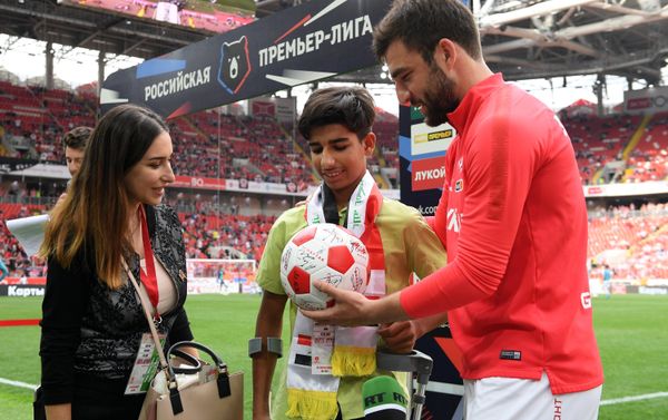 Qassem Qadim attends football match in Moscow - Sputnik International