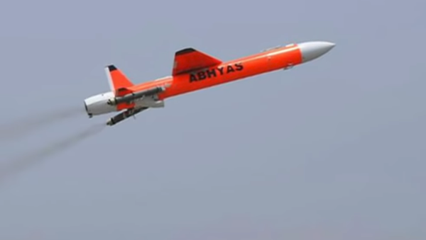 India's Defense Research and Development Organization (DRDO) tested the Abhyas autonomous drone, used for live-fire tests of anti-air weapons - Sputnik International