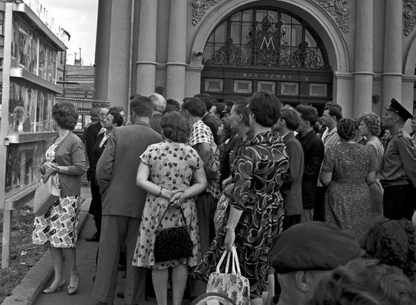 World's Most Beautiful Underground: Moscow Metro Celebrates 84th Anniversary World's Most Beautiful Underground: Moscow Metro Celebrates 84th Anniversary - Sputnik International