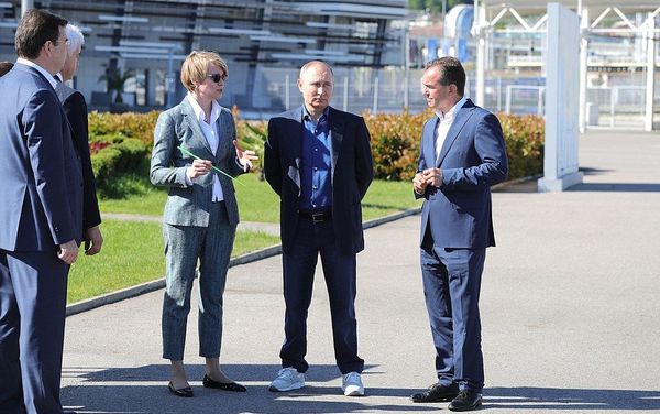 Russian President Vladimir Putin visiting the Sirius educational center - Sputnik International