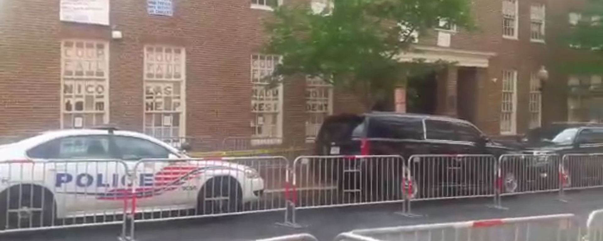 Activist Detail How Police Stormed Venezuelan Embassy - Sputnik International, 1920, 06.01.2023