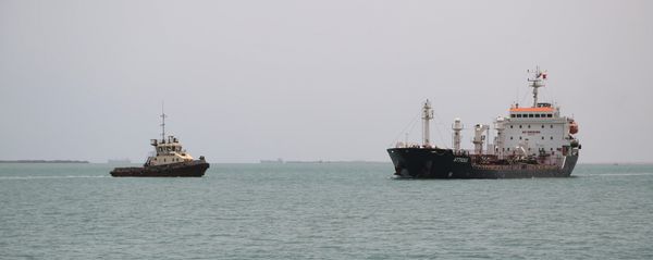 Ships are seen at Saleef port in the western Red Sea Hodeida province Ships are seen at Saleef port in the western Red Sea Hodeida province - Sputnik International