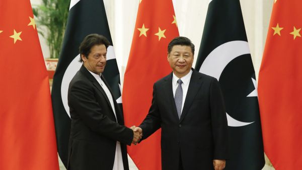 China's President Xi Jinping, right, meets Pakistan's Prime Minister Imran Khan at the Great Hall of the People in Beijing, Friday, Nov. 2, 2018 China's President Xi Jinping, right, meets Pakistan's Prime Minister Imran Khan at the Great Hall of the People in Beijing, Friday, Nov. 2, 2018 - Sputnik International