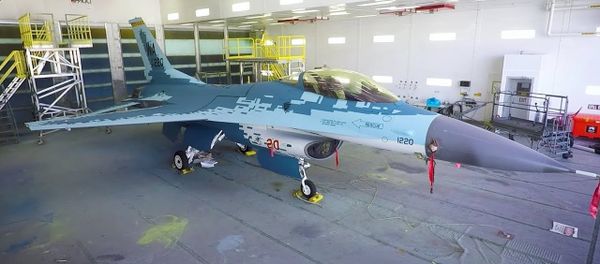 F-16 GHOST - Aggressor Squadron Mimicking Russian Su-57 Paint F-16 GHOST - Aggressor Squadron Mimicking Russian Su-57 Paint - Sputnik International