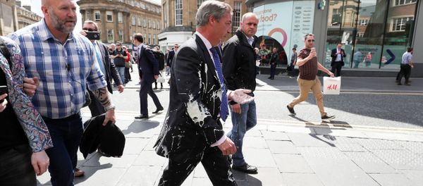 Brexit Party leader Nigel gestures after being hit with a milkshake while arriving for a Brexit Party campaign event in Newcastle, Britain, May 20, 2019 Brexit Party leader Nigel gestures after being hit with a milkshake while arriving for a Brexit Party campaign event in Newcastle, Britain, May 20, 2019 - Sputnik International