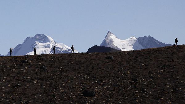 Indian army soldiers patrol at the Indo China border in Bumla (File) - Sputnik International
