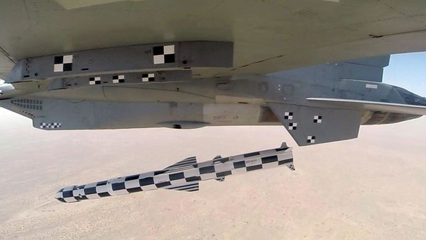 This handout photograph released by the Indian Air Force on May 22, 2019 and taken at an undisclosed location in 2017 shows a BrahMos air to surface cruise missile being launched from a Sukhoi Su-30MKI fighter aircraft - Sputnik International