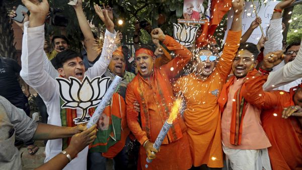 Bharatiya Janata Party (BJP) workers celebrate outside BJP headquarters in New Delhi India, Thursday, May 23, 2019 Bharatiya Janata Party (BJP) workers celebrate outside BJP headquarters in New Delhi India, Thursday, May 23, 2019 - Sputnik International