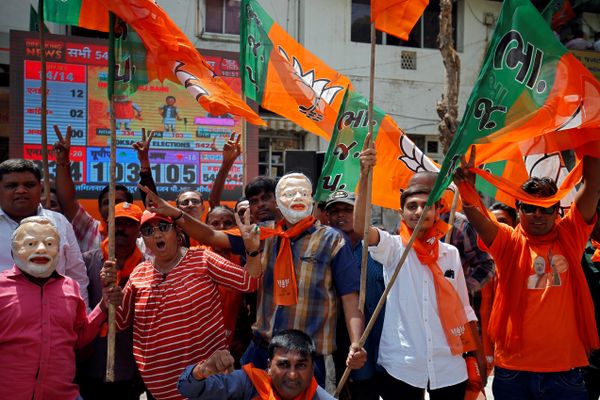 Supporters of Bharatiya Janata Party (BJP) celebrate after learning of initial poll results in Ahmedabad, India, May 23, 2019 Supporters of Bharatiya Janata Party (BJP) celebrate after learning of initial poll results in Ahmedabad, India, May 23, 2019 - Sputnik International