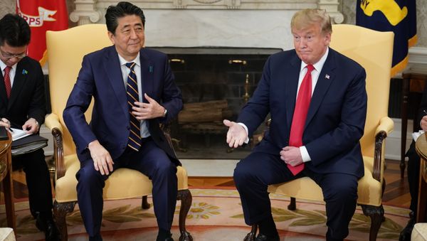 US President Donald Trump takes part in a bilateral meeting with Japan's Prime Minister Shinzo Abe in the Oval Office of the White House in Washington, DC on April 26, 2019. US President Donald Trump takes part in a bilateral meeting with Japan's Prime Minister Shinzo Abe in the Oval Office of the White House in Washington, DC on April 26, 2019. - Sputnik International