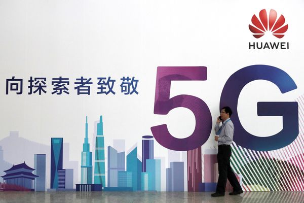Huawei Tit-for-Tat Cyber Law May Threaten US Tech Titans' Access to Chinese Market – Reports - Sputnik International