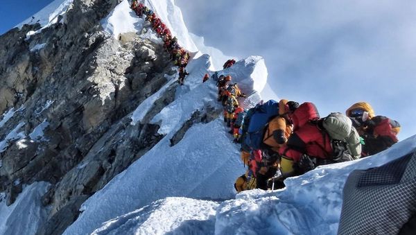 A record number of climbers have summited Mount Everest in April and May, the peak climbing months. Last week, there were reports of massive crowding, especially near Hillary Step, where climbers had to walk single file. On 22 May the Kathmandu Post reported that a record 200 had climbed up to the top in a single day A record number of climbers have summited Mount Everest in April and May, the peak climbing months. Last week, there were reports of massive crowding, especially near Hillary Step, where climbers had to walk single file. On 22 May the Kathmandu Post reported that a record 200 had climbed up to the top in a single day - Sputnik International