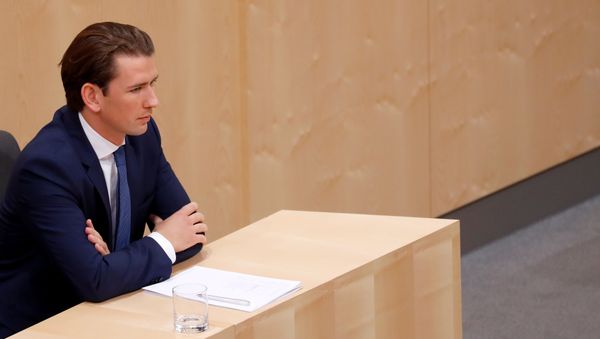 Austrian Chancellor Sebastian Kurz attends a session of the Parliament in Vienna, Austria May 27, 2019 - Sputnik International