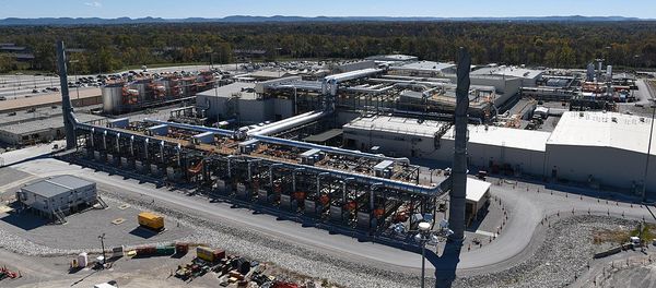 Aerial view of the Blue Grass Chemical Agent-Destruction Pilot Plant - Sputnik International
