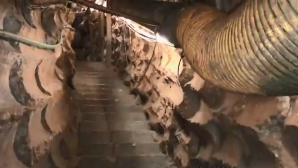 Screenshot from an Israel Defense Forces video showing the inside of a Hezbollah tunnel beneath the Blue Line that separates Israel from Lebanon - Sputnik International